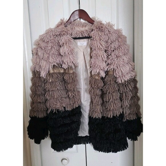 Anthropologie Sage Colorblocked Fringe Faux-Fur Multi-Color Coat Women's Size M. - Picture 2 of 11